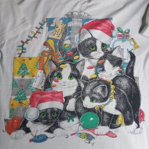 Vintage Christmas Cats Kittens Holiday T-Shirt